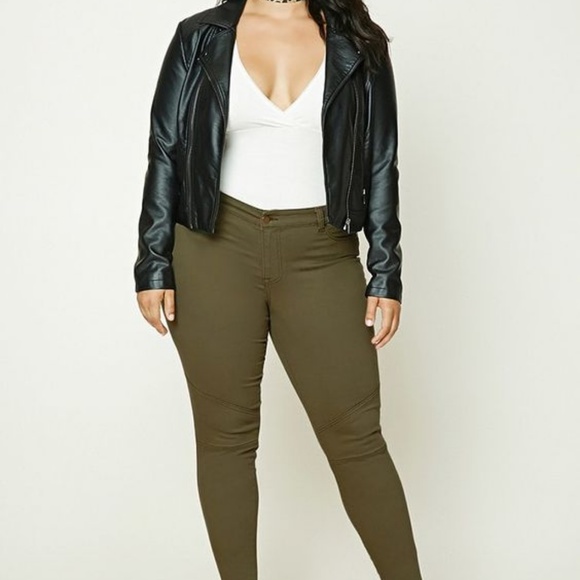 Forever 21 Denim - Forever 21 Plus Size Mid Rise Moto Jeans in Olive